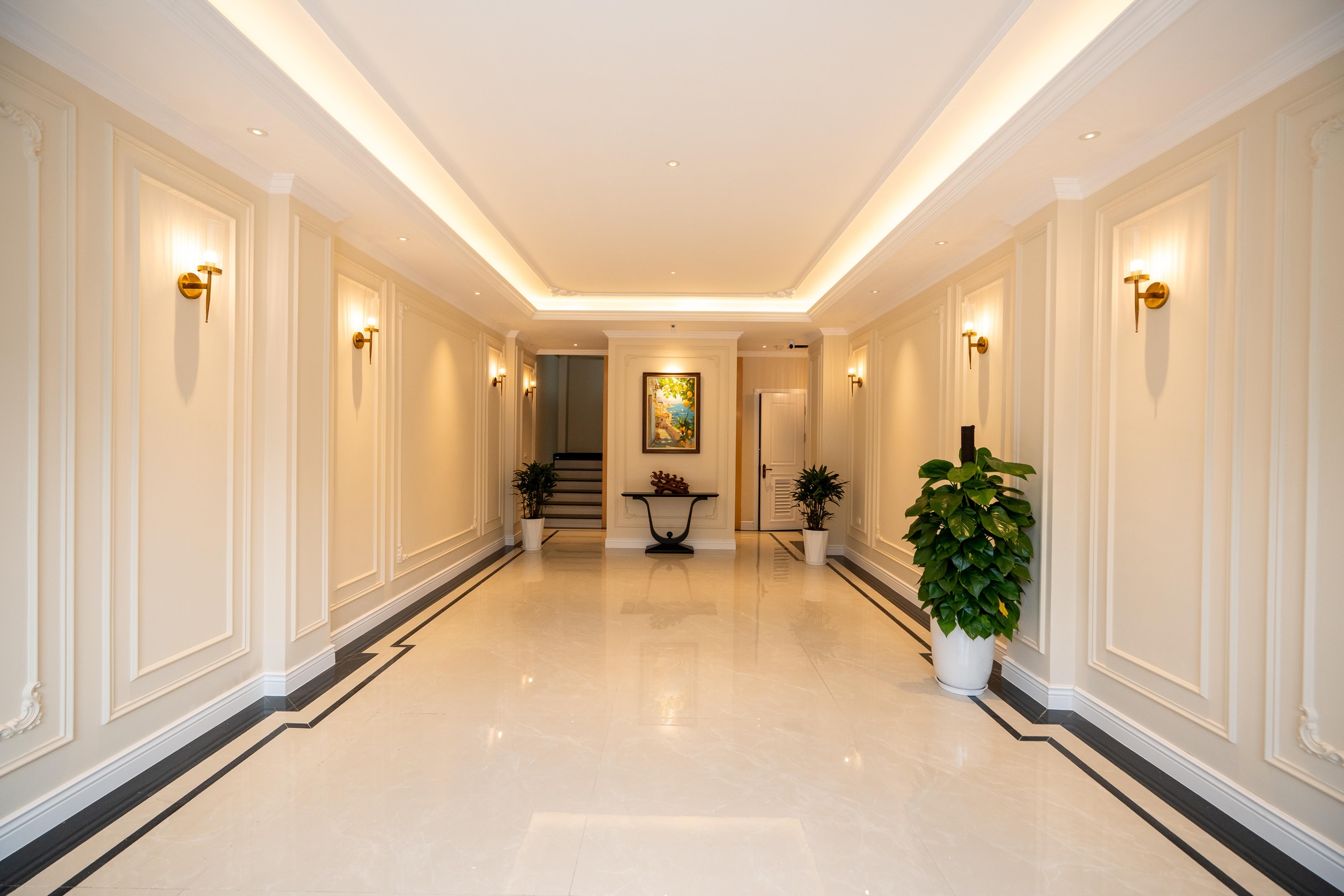 Bán nhà mặt phố Đàm Quang Trung, 8 tầng, DT 71m2, MT 4.6m, 5PN, tiện kinh doanh, 2026