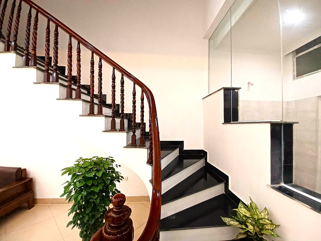 Bán nhà Phúc Lợi, gần CC Ruby Park City, 4 tầng, DT 70m2, MT 4.5m, 4PN, SĐCC, 2026