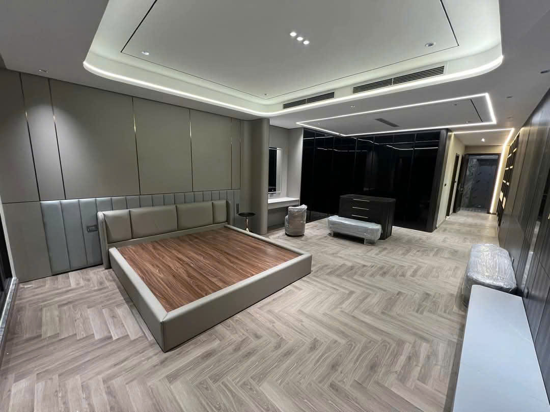 Bán nhà mặt ngõ Nguyễn Văn Cừ, 8 tầng, DT 100m2, MT 5m, có thang máy, ĐÃ BÁN