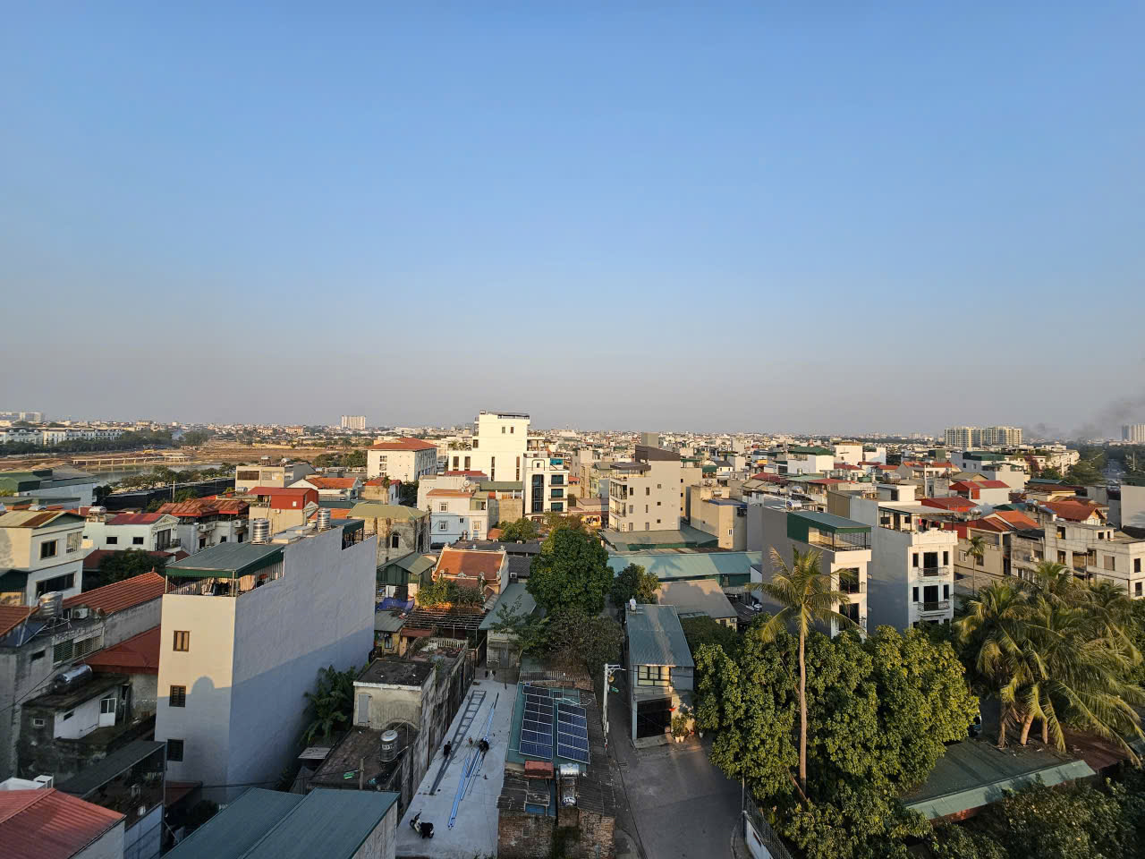 Bán nhà mặt ngõ Cổ Linh, Thạch Bàn, 8 tầng, DT 62m2, MT 6.5m, 5PN, tiện kinh doanh