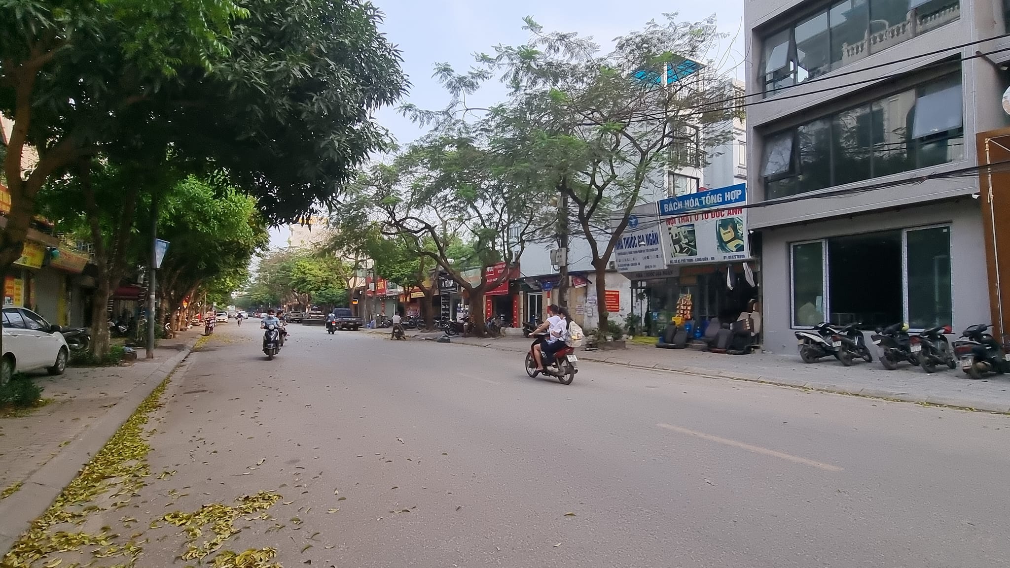 Bán nhà mặt ngõ phố Trạm, 6 tầng, DT 42m2, MT 5.3m, có thang máy, gara ô tô, ĐÃ BÁN