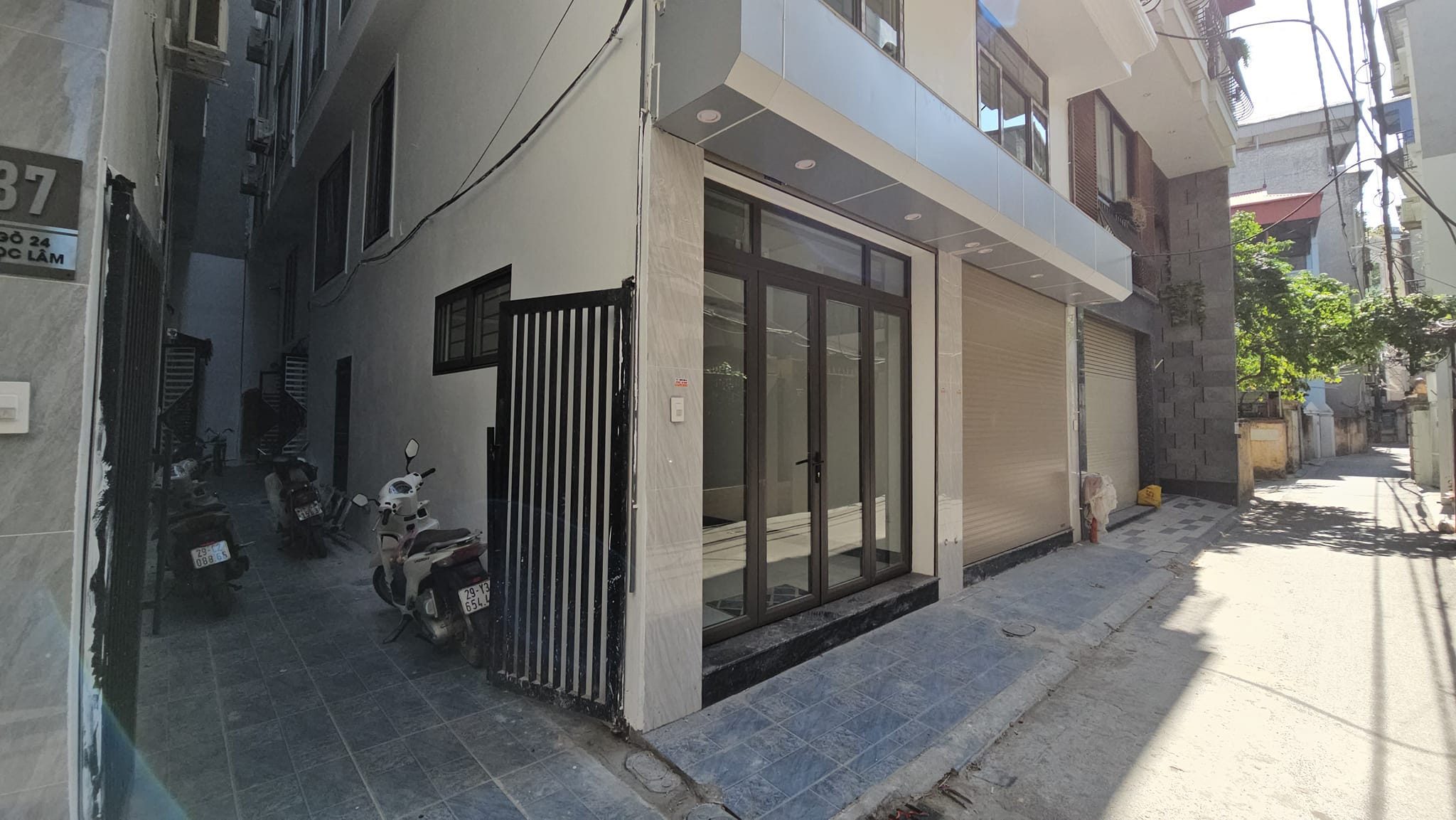 Bán nhà mặt ngõ phố Ngọc Lâm, 6 tầng, DT 37m2, MT 3.5m, 3PN, có thang máy, SĐCC