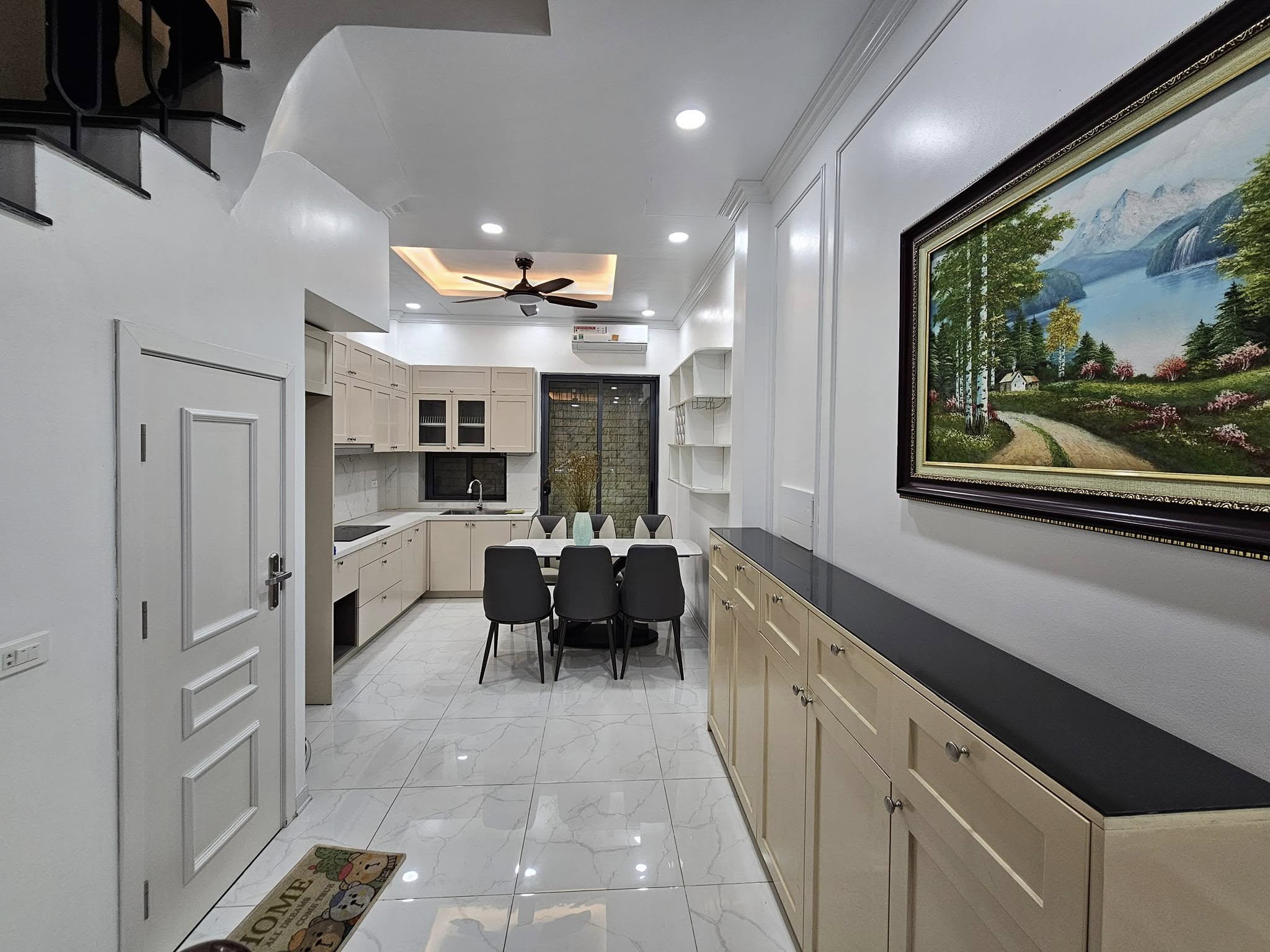 Bán nhà phân lô phố Ngọc Lâm, 5 tầng, DT 46m2, MT 3.6m, 4PN, full nội thất, ĐÃ BÁN