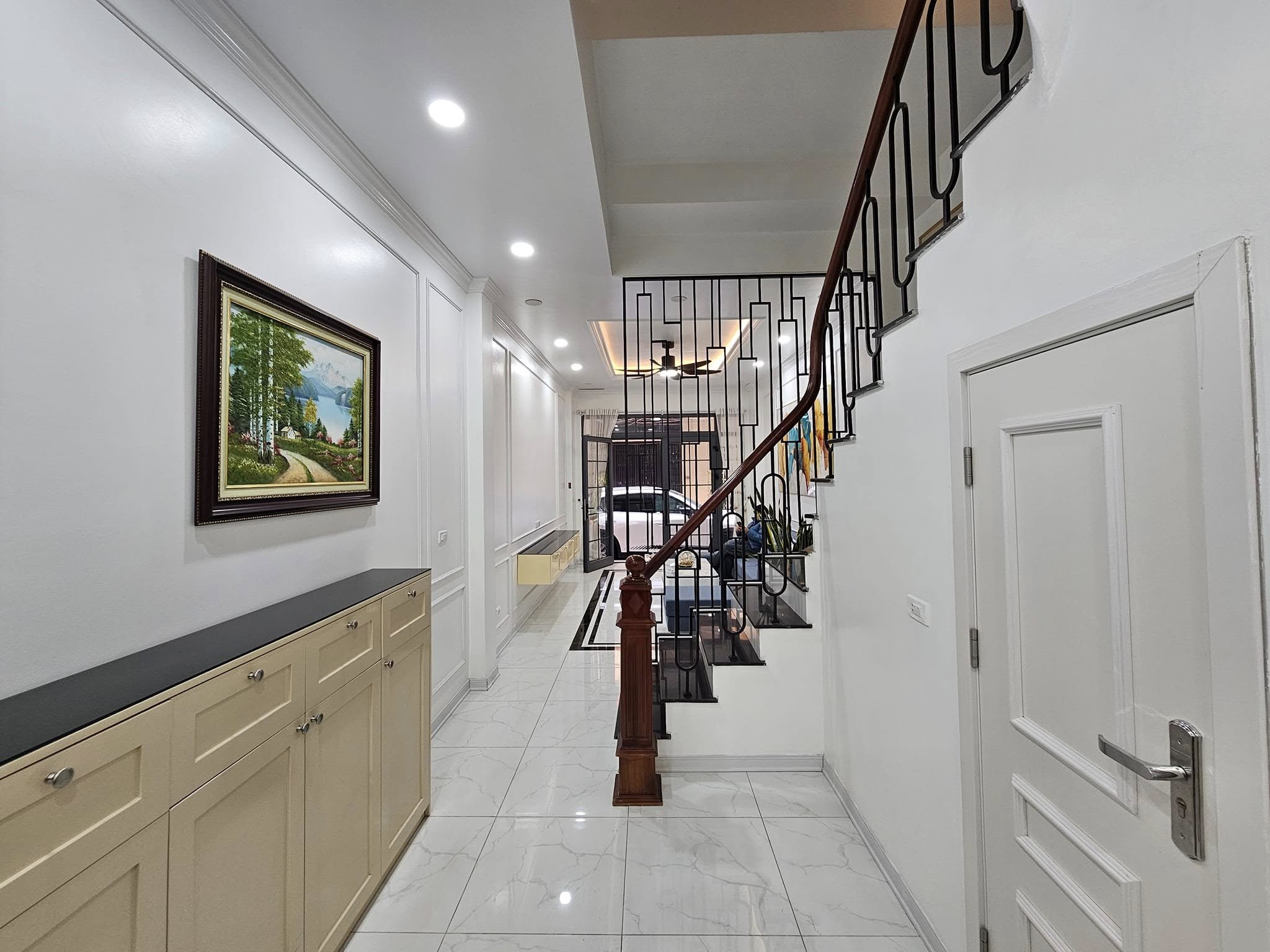 Bán nhà phân lô phố Ngọc Lâm, 5 tầng, DT 46m2, MT 3.6m, 4PN, full nội thất, ĐÃ BÁN