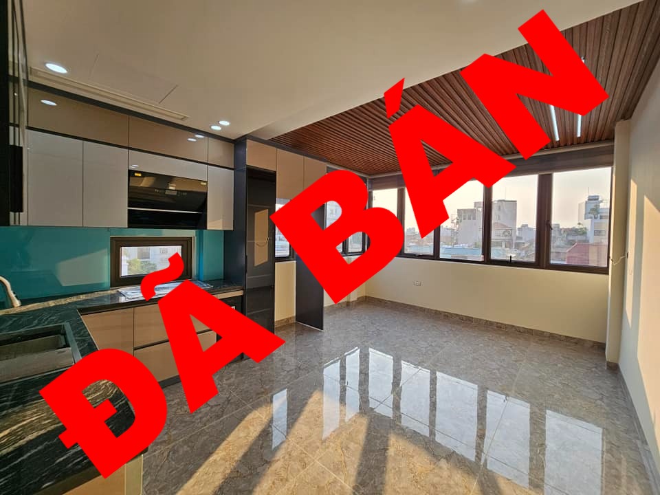 Bán nhà mặt ngõ Nguyễn Văn Cừ, 7 tầng, DT 40m2, MT 3.6m, có thang máy, ĐÃ BÁN