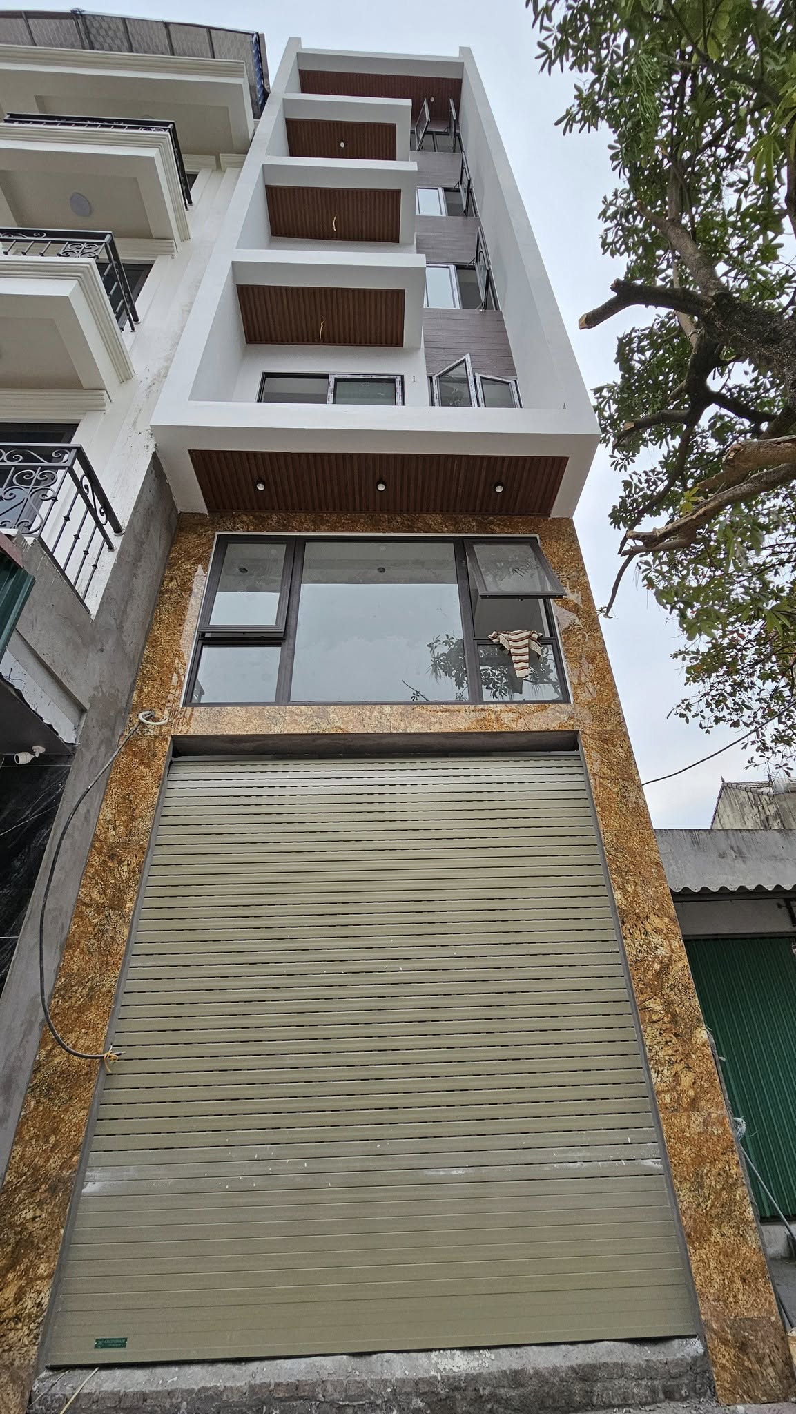 Bán nhà mặt ngõ phố Ngọc Trì, Thạch Bàn, 7 tầng, DT 55m2, MT 4m, SĐCC, ĐÃ BÁN