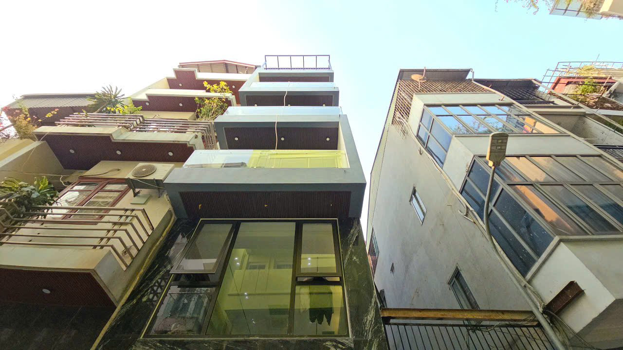 Bán nhà phân lô Nguyễn Văn Cừ, Gia Thụy, 8 tầng, DT 47m2, MT 4m, 4PN, Full nội thất