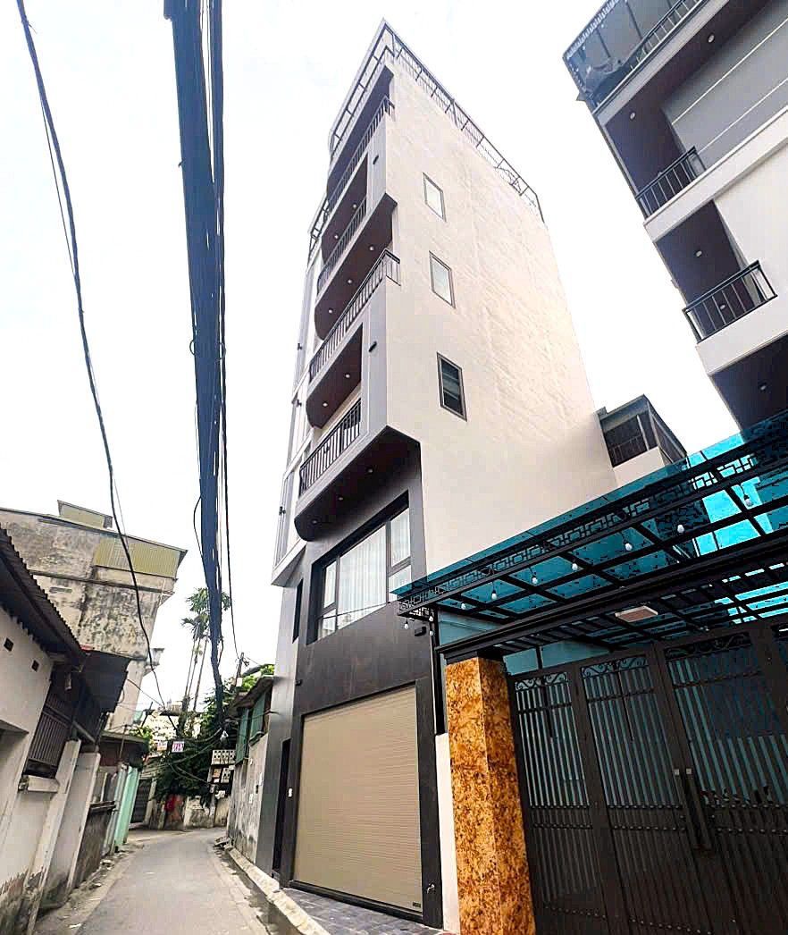 Bán nhà Ngõ 344 Ngọc Thụy, gần Trường Việt Pháp, 8 tầng, DT 51m2, MT 6m, thang máy, gara