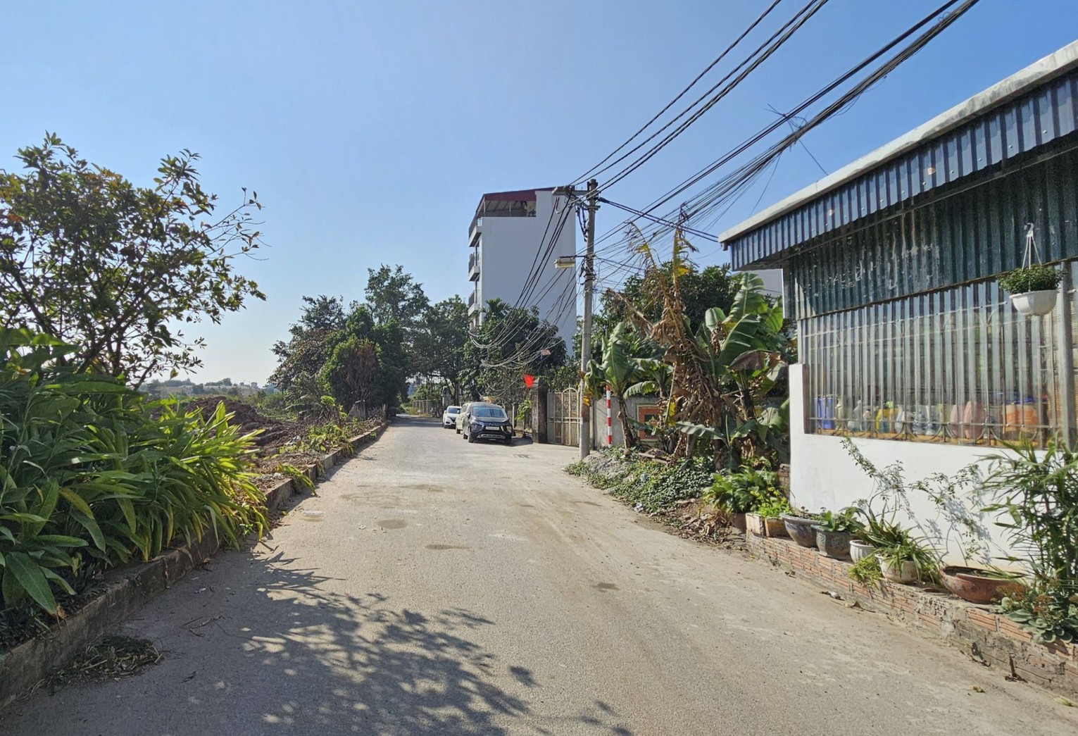 Bán nhà mặt hồ Cự Khối mới, 7 tầng, DT 58m2, MT 4.2m, có thang máy, tiện kinh doanh