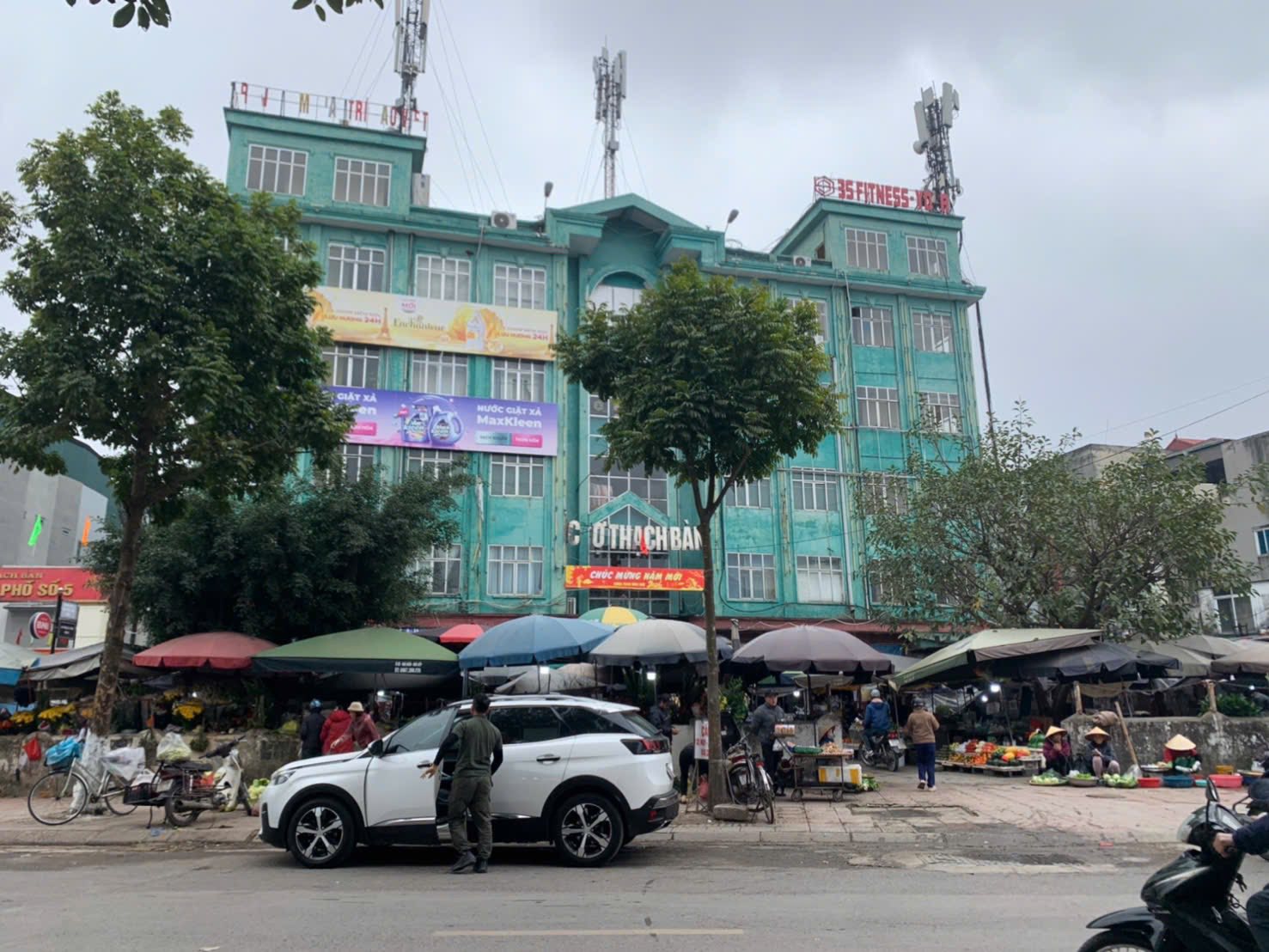 BÁN ĐẤT MẶT NGÕ PHỐ THẠCH BÀN, DT 50M2, MT 4.6M, ĐƯỜNG 6M, Ô TÔ TRÁNH