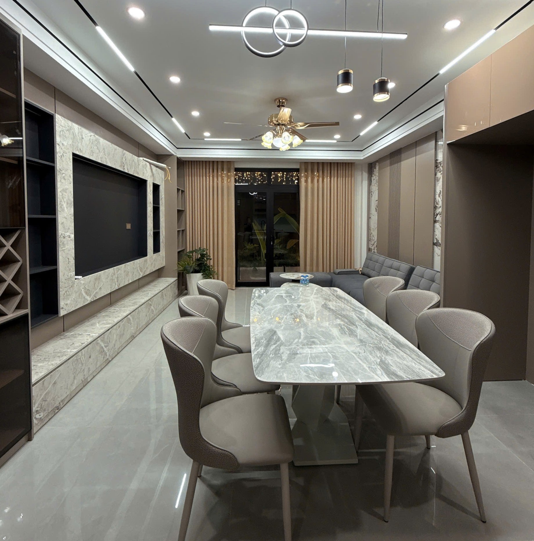 Bán nhà phố Nguyễn Thời Trung, Thạch Bàn, 6 tầng, DT 45m2, MT 4.2m, 3PN, 2026