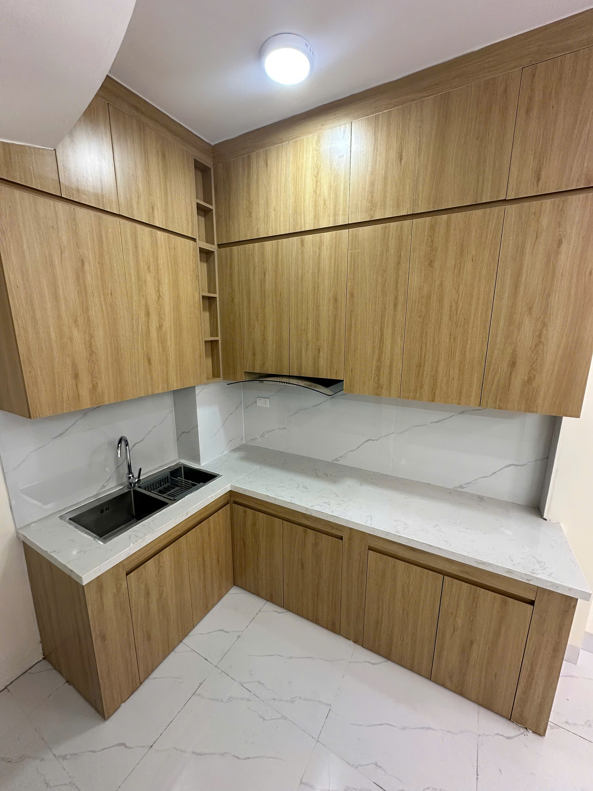 Bán nhà phố Đàm Quang Trung, gần cầu Vĩnh Tuy, 5 tầng, DT 30m2, MT 4m, ĐÃ BÁN