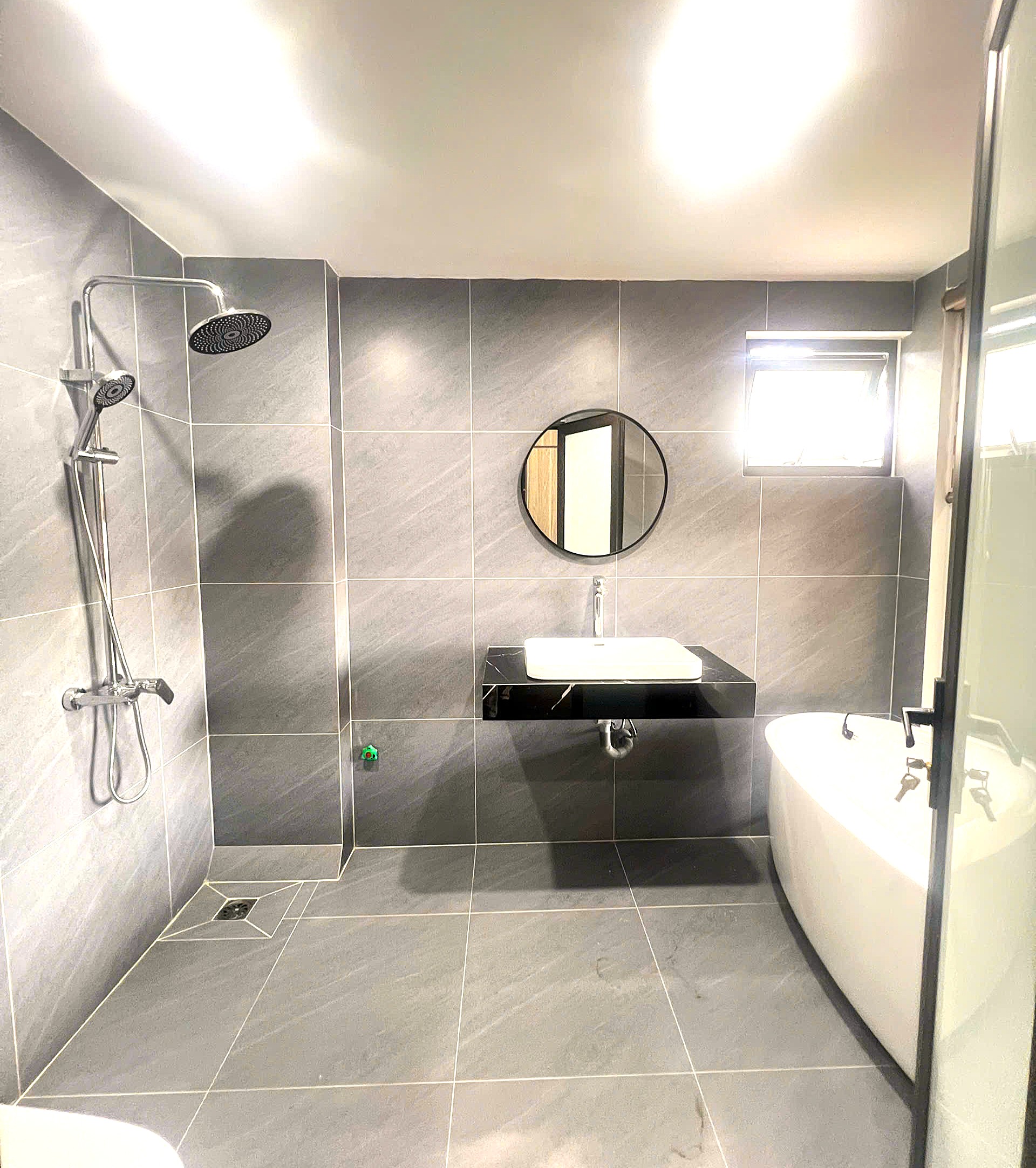 Bán nhà phố Tư Đình, gần cầu Trần Hưng Đạo, 6 tầng, DT 50m2, MT 4.15m, 3PN, thang máy