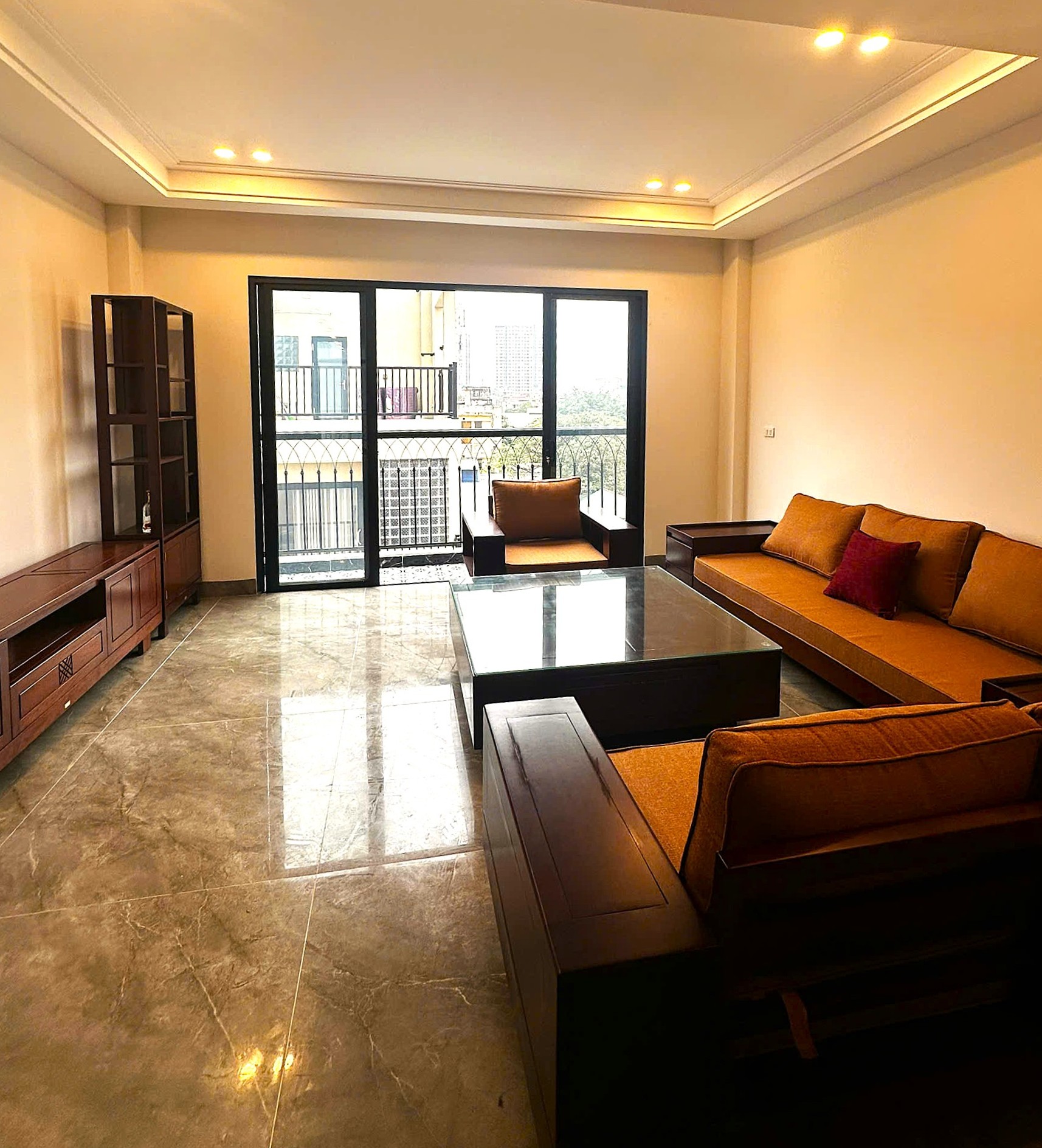Bán nhà phố Lâm Hạ, Bồ Đề, 7 tầng, DT 68m2, MT 5m, 4PN, full nội thất, có thang máy, gara ô tô