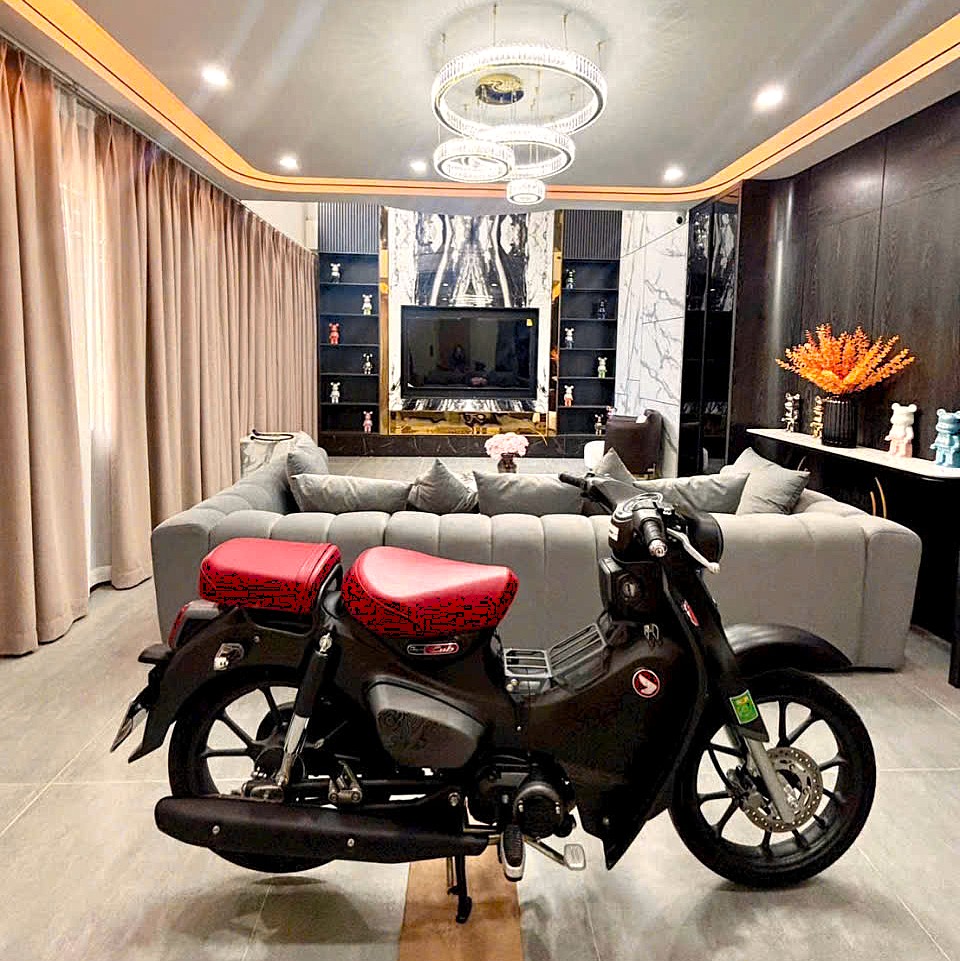 Bán nhà Ngõ 201 Phúc Lợi, 6 tầng, DT 50m2, MT 8.5m, 4PN, Full nội thất, có thang máy