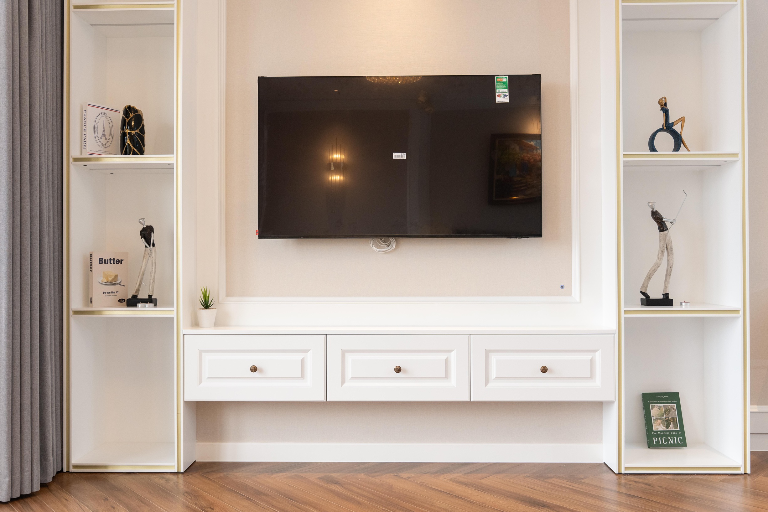 Bán nhà mặt phố Đàm Quang Trung, 8 tầng, DT 71m2, MT 4.6m, 5PN, tiện kinh doanh, 2026