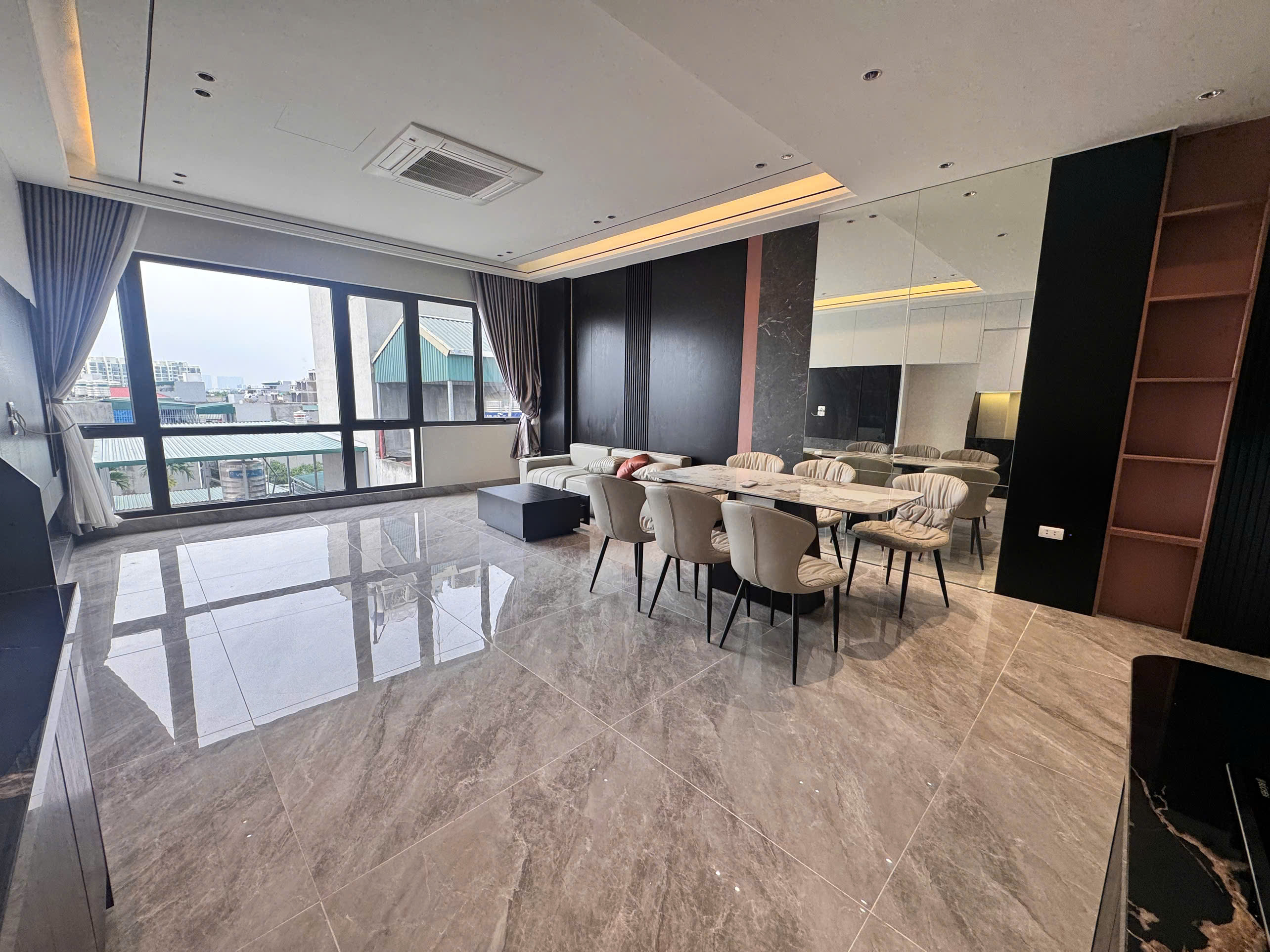 Bán nhà phố Nguyễn Thời Trung, Thạch Bàn, 7 tầng, DT 50m2, MT 5.2m, 4PN, FULL nội thất