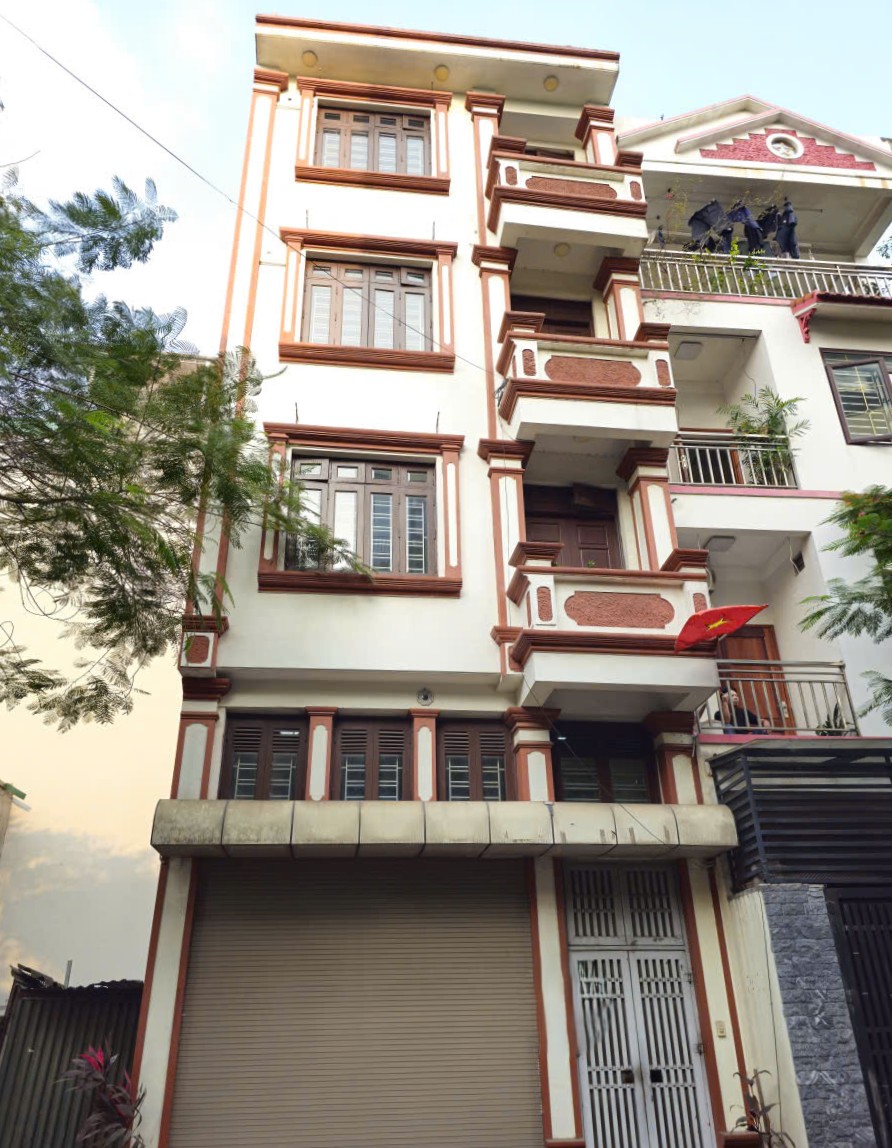 Bán nhà mặt phố Kim Quan Thượng, Việt Hưng, 6 tầng, DT 75m2, MT 5m, tiện kinh doanh
