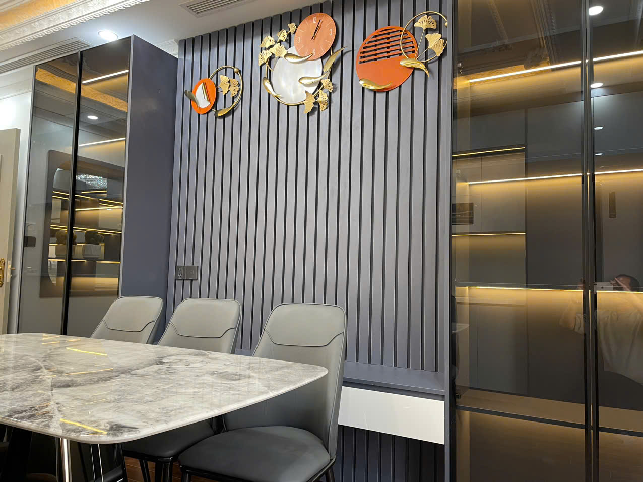 Bán nhà mặt ngõ phố Nguyễn Lam, gần Vinschool, 7 tầng, DT 65m2, MT 3.8m, 2025