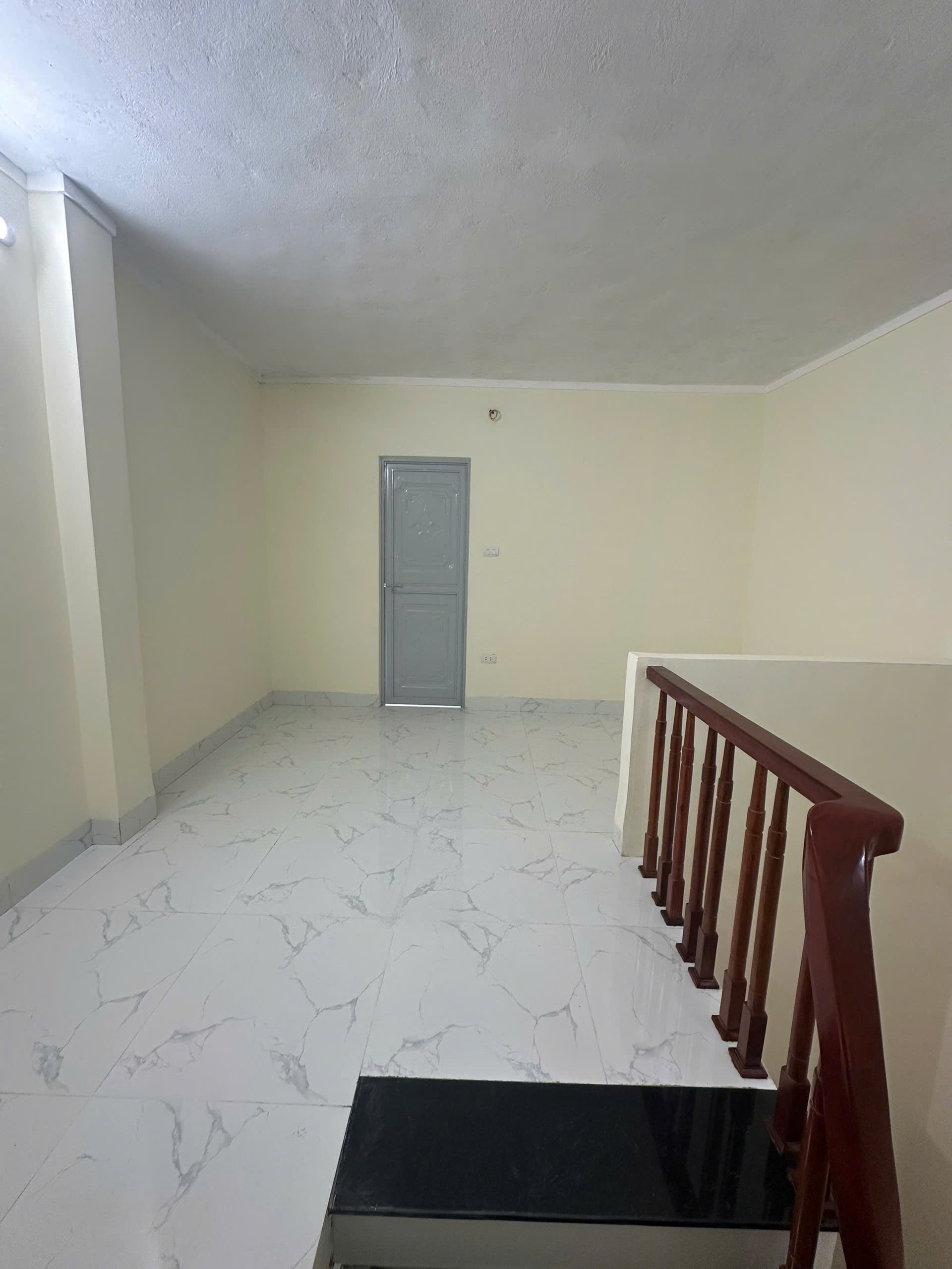 Bán nhà phố Đàm Quang Trung, gần cầu Vĩnh Tuy, 5 tầng, DT 30m2, MT 4m, ĐÃ BÁN