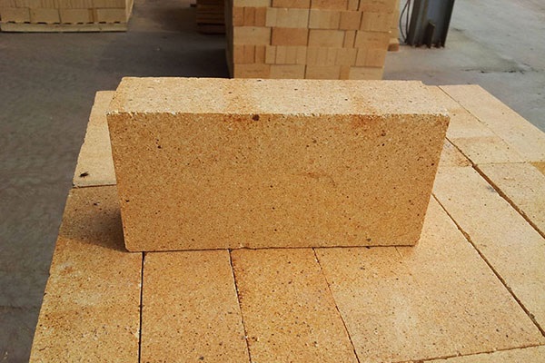Gạch chịu lửa là gì? Những điều cần biết về gạch chịu lửa