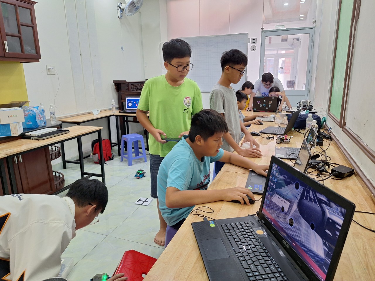 Vì sao trẻ em nên được học lập trình từ sớm