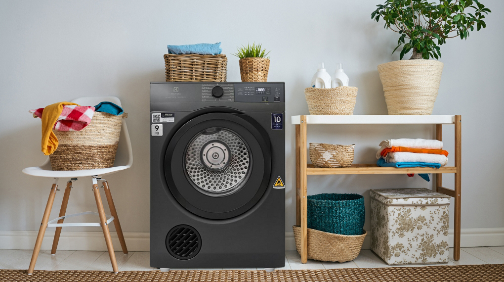 Máy sấy quần áo thông hơi Electrolux 9 kg EDV904N3SC