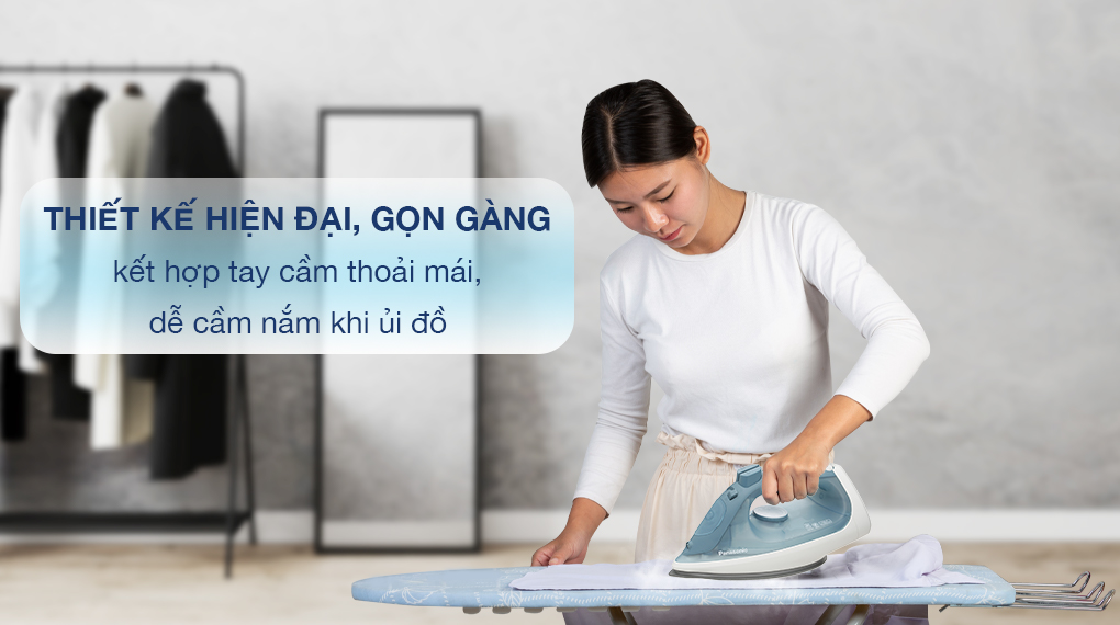 Bàn là hơi nước Panasonic 2300W NI-S430GRA