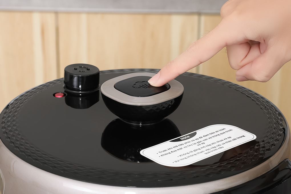 Nồi áp suất điện Kangaroo 5 lít KGPC5D1G