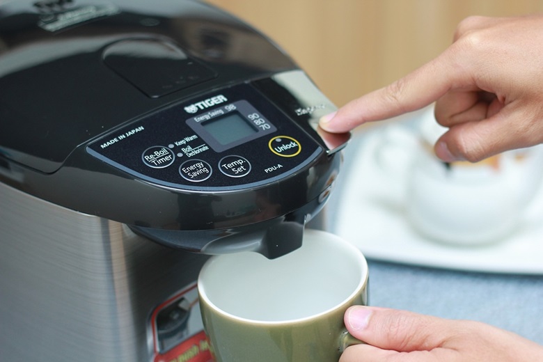 Bình thủy điện Tiger  4.0 lít PDU-A40W-K