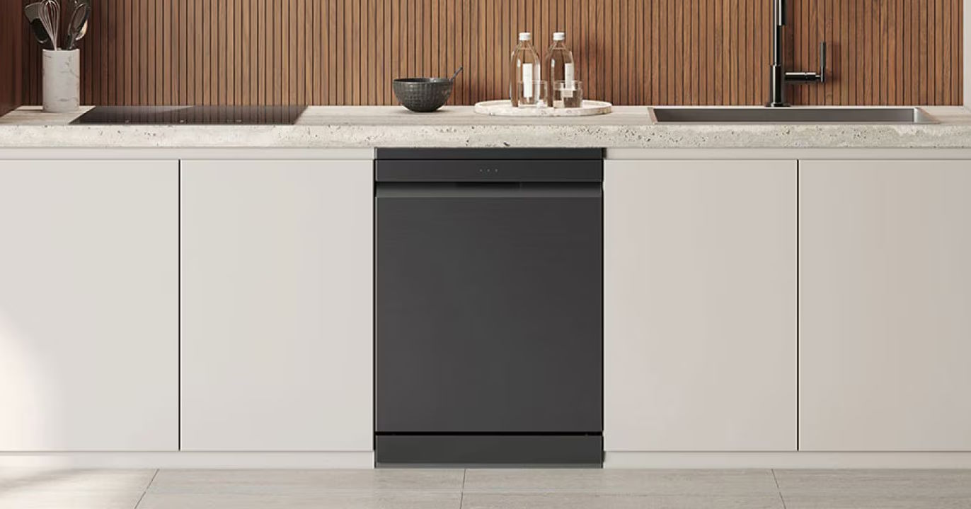 Máy rửa bát độc lập LG LDN14BLA5.ABMPEVN