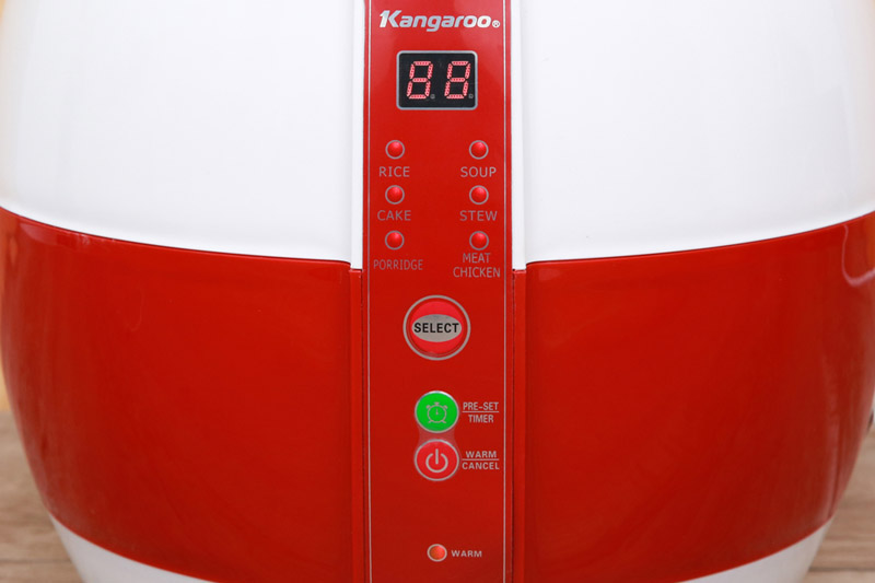 Nồi cơm điện nắp gài Kangaroo 1.8 lít KG835