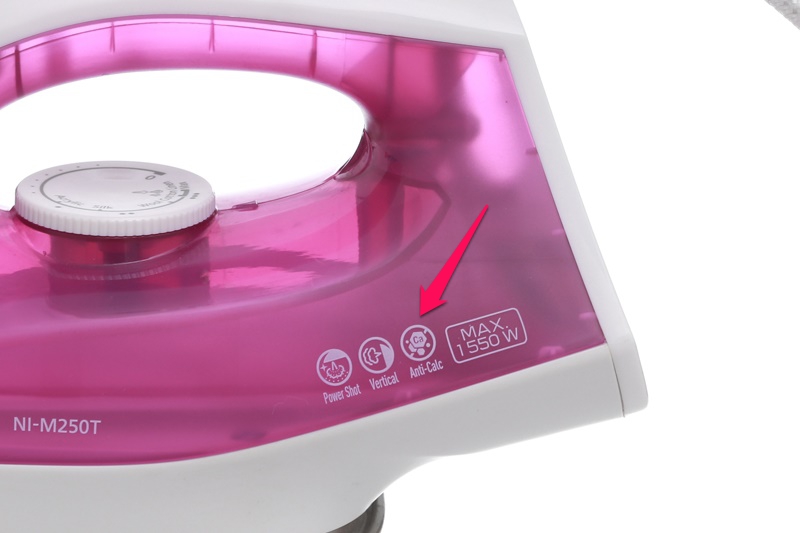 Bàn là hơi nước Panasonic 1550W M250TPRA