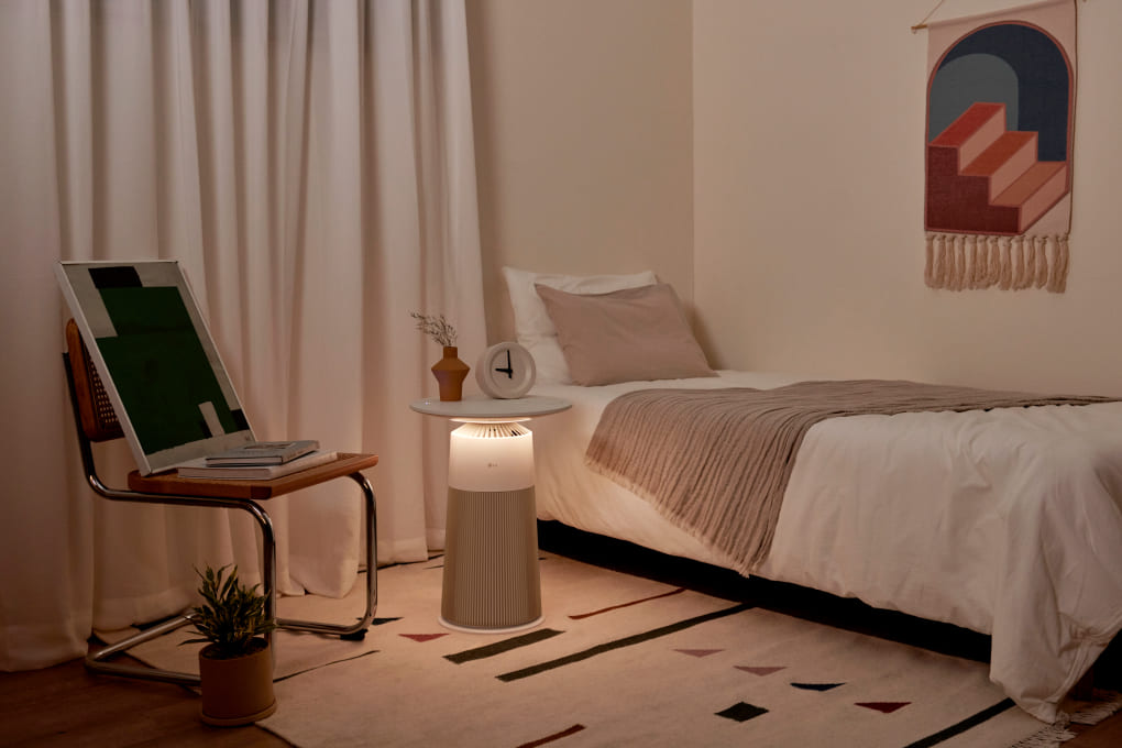 Máy lọc không khí LG PuriCare Aero Furniture 28W AS20GPWU0.ABAE