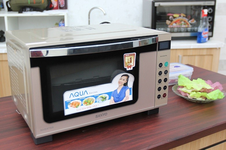 Lò vi sóng Sanyo G3564
