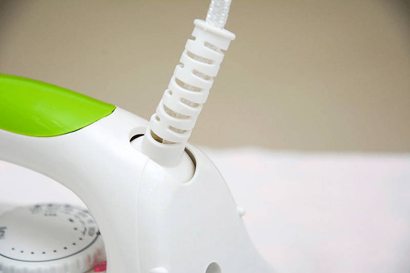 Bàn là khô Panasonic 1000W NI-317TXRA