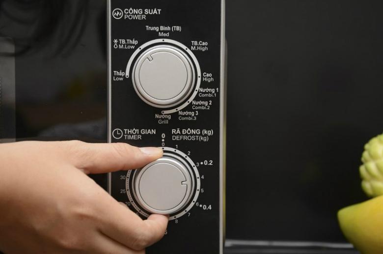 Lò vi sóng có nướng Sharp  20 lít G222VN(S)