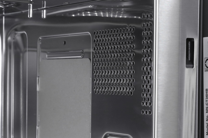 Lò vi sóng có nướng Panasonic NN-CT36HBYUE