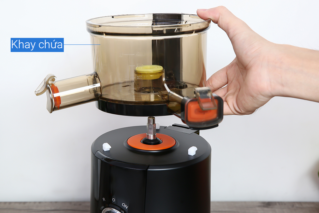 Máy ép chậm Kangaroo KG1B8