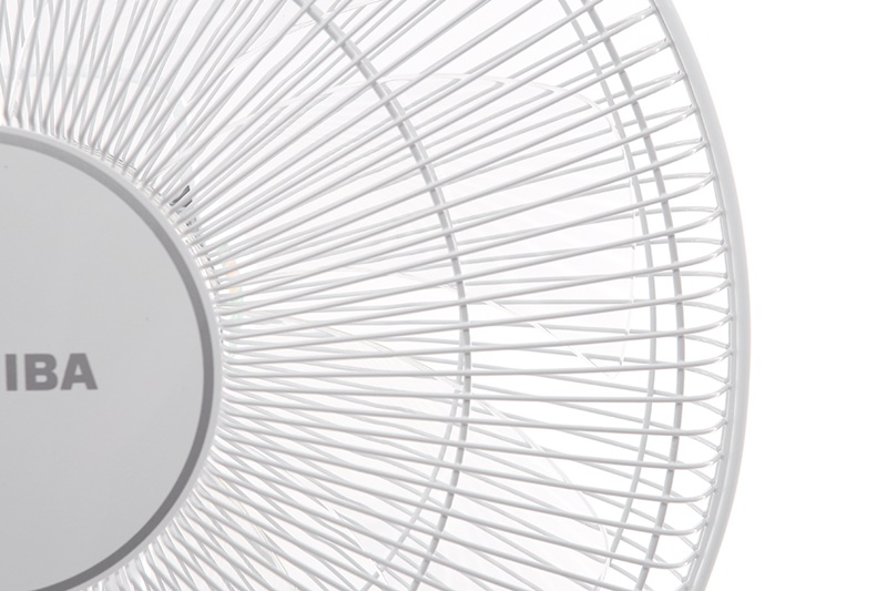 Quạt đứng Toshiba 9 cánh DC inverter F-LSD10(W)VN