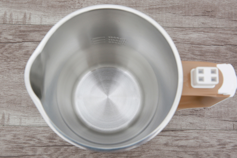 Máy xay đậu nành Bluestone SMB7391