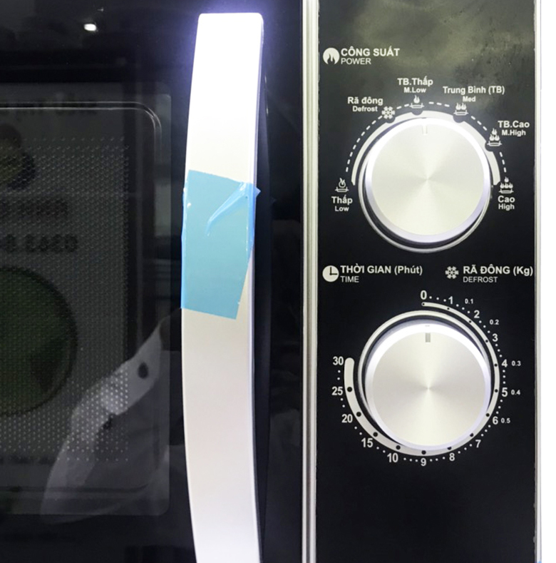 Lò vi sóng Sharp 23 lít R31A2VNS