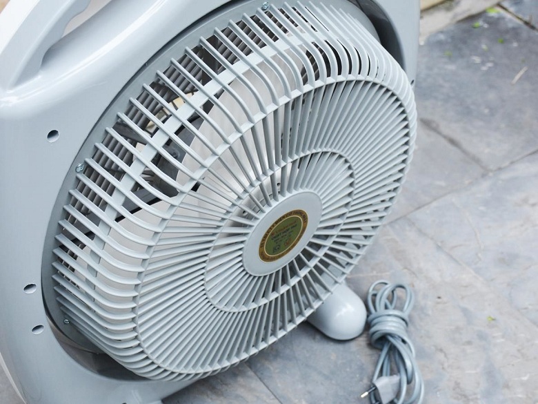 Quạt hộp Vinawind 3 cánh 45W QH350-LP