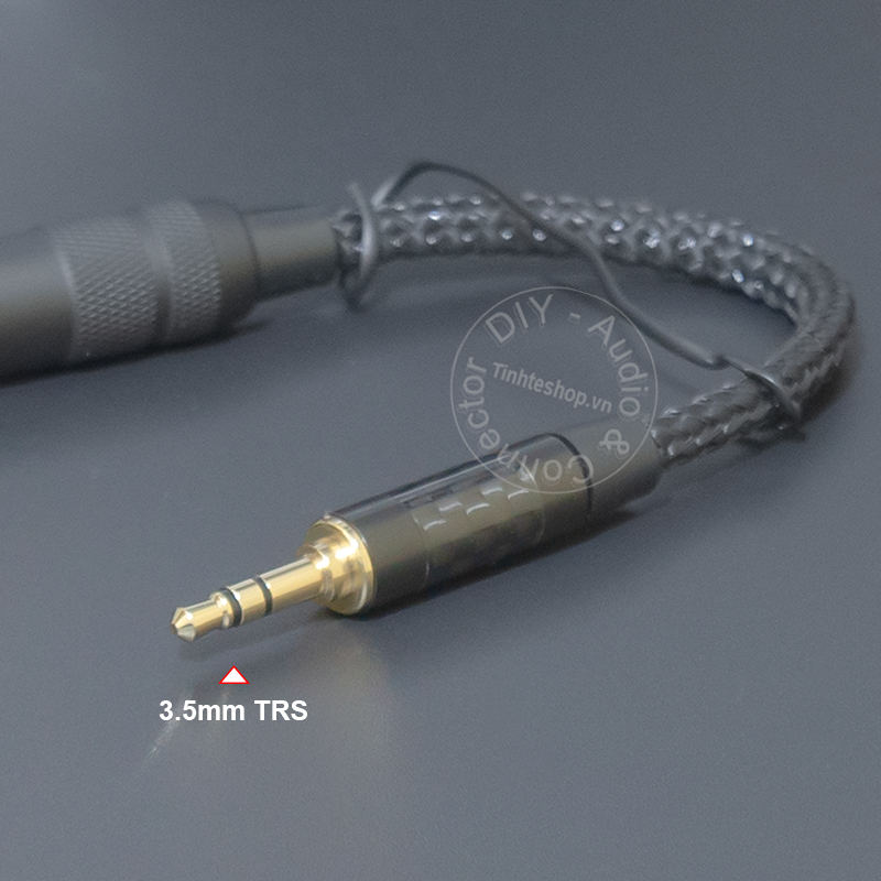 3.5mm single ended male to 4.4mm balanced female audio cable