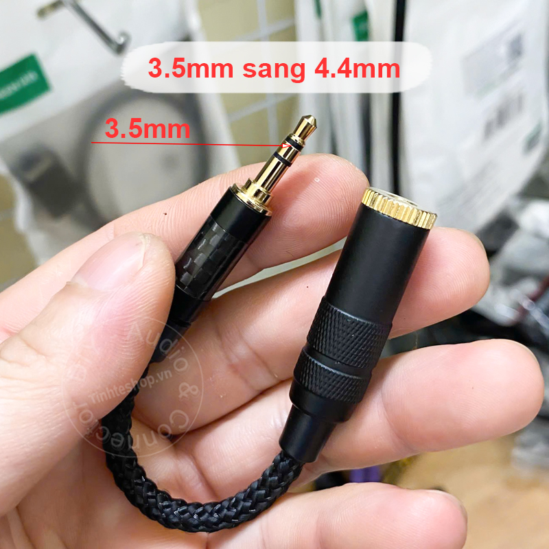 3.5mm single ended male to 4.4mm balanced female audio cable