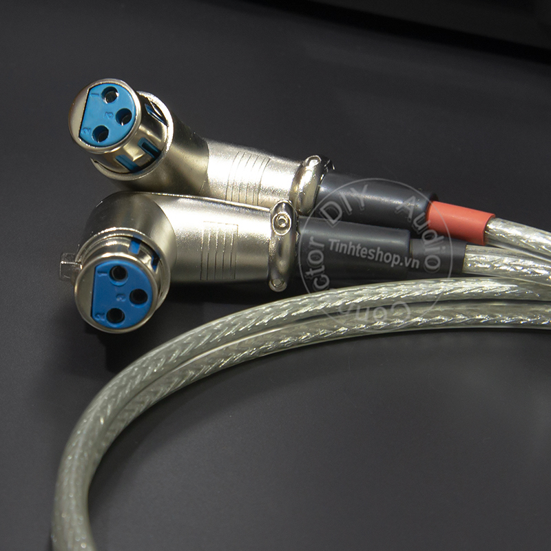 XLR female to RCA cable