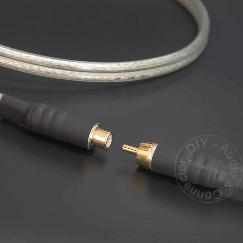 RCA female to 2 RCA female cable