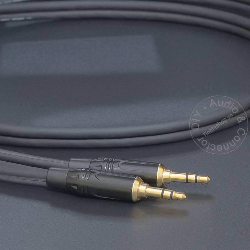 3.5mm female to 2 3.5mm male stereo cable