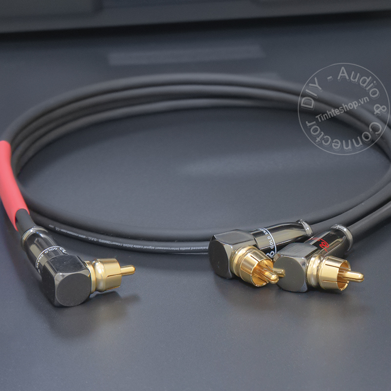 RCA 1 to 2 splitter cable converts audio from Sub to speakers
