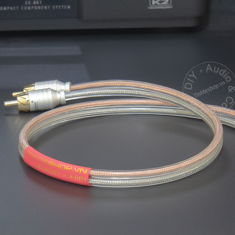 Short RCA audio cable